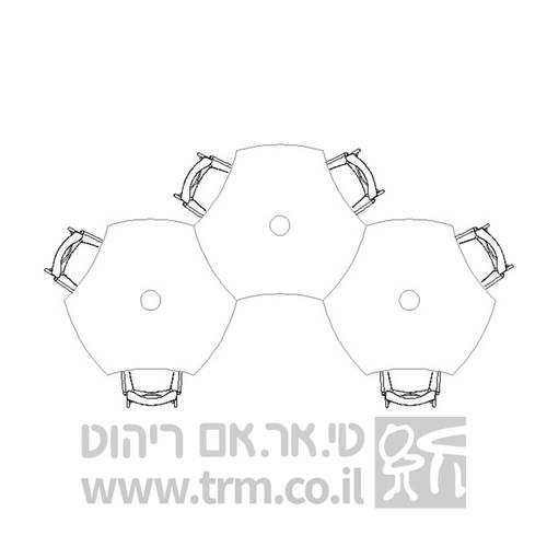 העמדת שולחנות טריו