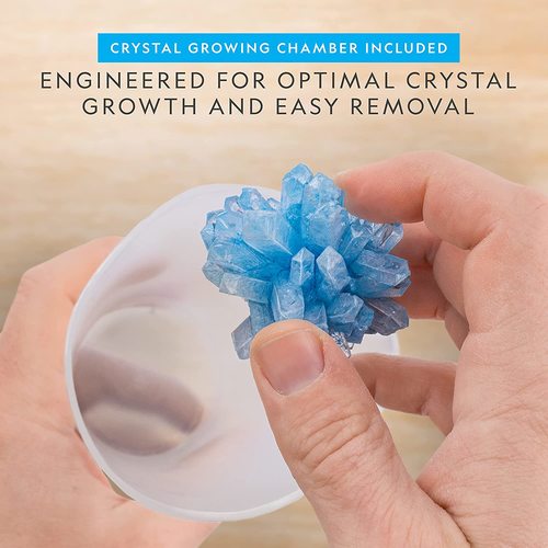 ערכת מדע לילדים: גידול קריסטלים עם בסיס LED מאיר