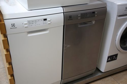 מדיח כלים צר ESS42210SW