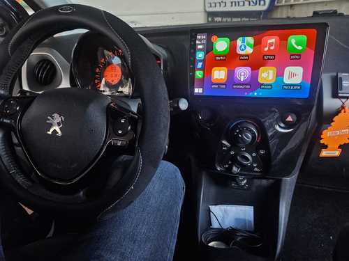 מערכת מולטימדיה לפיג'ו 208 2019 genesis standart