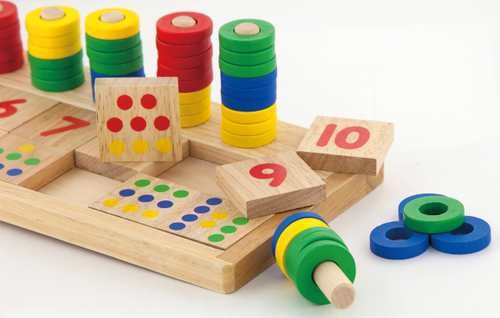 לוח ספירה 1-10 והתאמת מספרים מעץ מלא