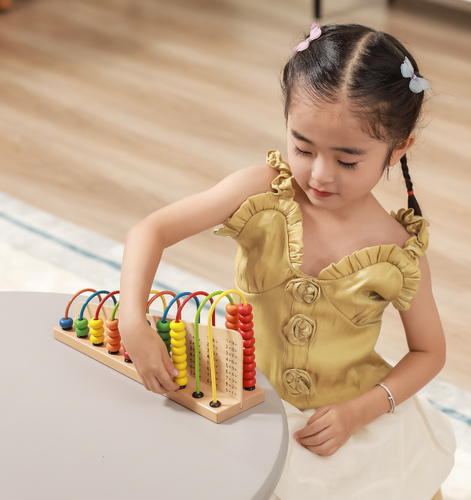 חשבוניית חרוזים מעץ ללימוד מספרים 1-10