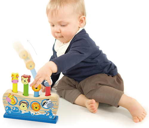 תיבת נוח צבעונית עם ארבע חיות קופצות