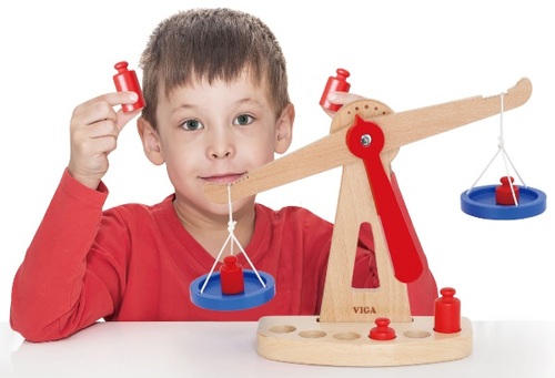 מאזני שקילה כף + 6 משקולות