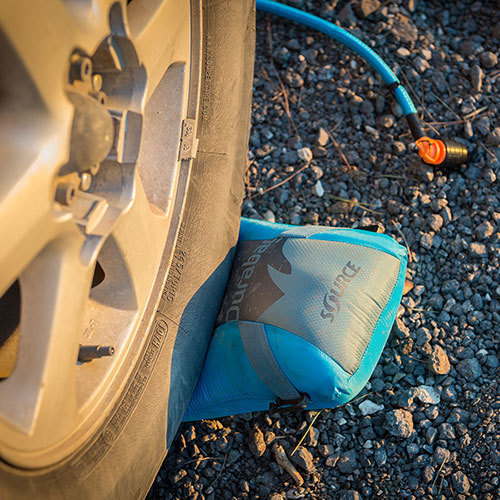 מנשא מים שלוקר  3 ליטר מים SOURCE DURABAG PRO 3