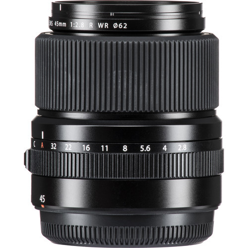 עדשה FUJIFILM GF 45mm F2.8 R WR
