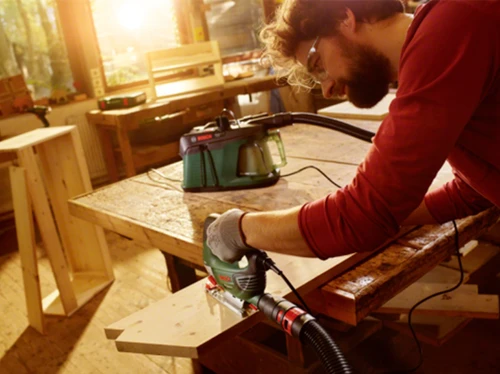 שואב אבק חשמלי BOSCH EASY VAC 3 700W - אריזה פגומה, אחריות מלאה של היבואן הרשמי