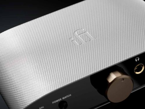 ממיר DAC ומגבר אוזניות שולחני iFi ZEN AIR DAC