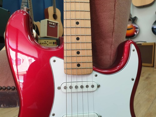גיטרה חשמלית Fender Stratocaster Japan SSS 1993/4