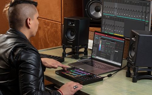 משטח שליטה AKAI Professional MPC Studio 2