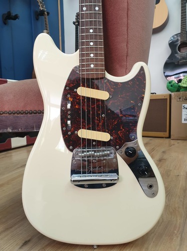 Fender Mustang MG69 Reissue 1969 Japan 1993/4