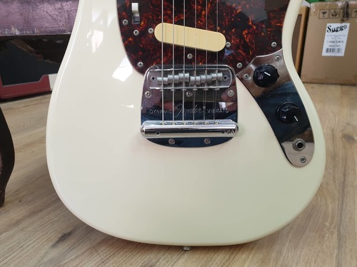 Fender Mustang MG69 Reissue 1969 Japan 1993/4