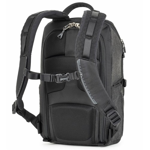 תיק גב למצלמה Think Tank Backstory 13