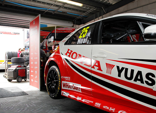 גנרטור בנזין מושתק HONDA EU70IS 7000W