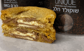 עוגיית קינדר ושוקולד חלב 