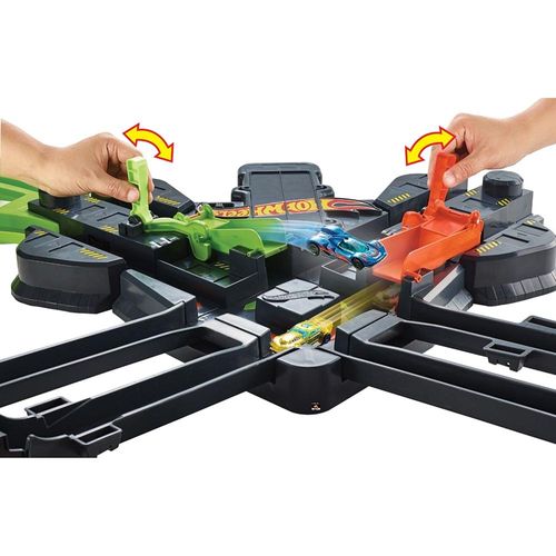 הוט ווילס - מסלול מירוצים והתנגשויות - Hot Wheels GFH87