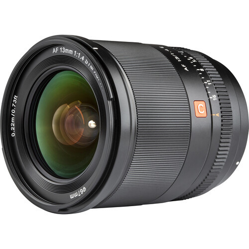 עדשה Viltrox AF 13mm f/1.4 e למצלמת Sony חיישן קרופ