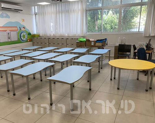 שולחנות דגם גל 