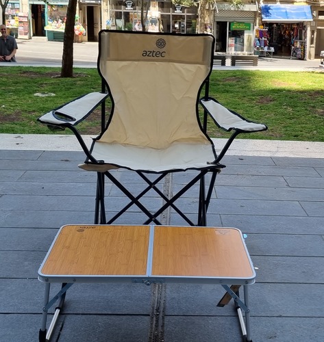 כיסא ושולחן מתקפלים ממותג