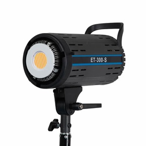 פנס לד מקצועי לצילום LED300