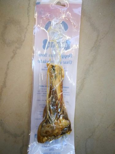 עצם חזיר טבעית עם בשר