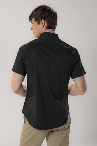חולצת גבר שרוול קצר SLIM FIT 